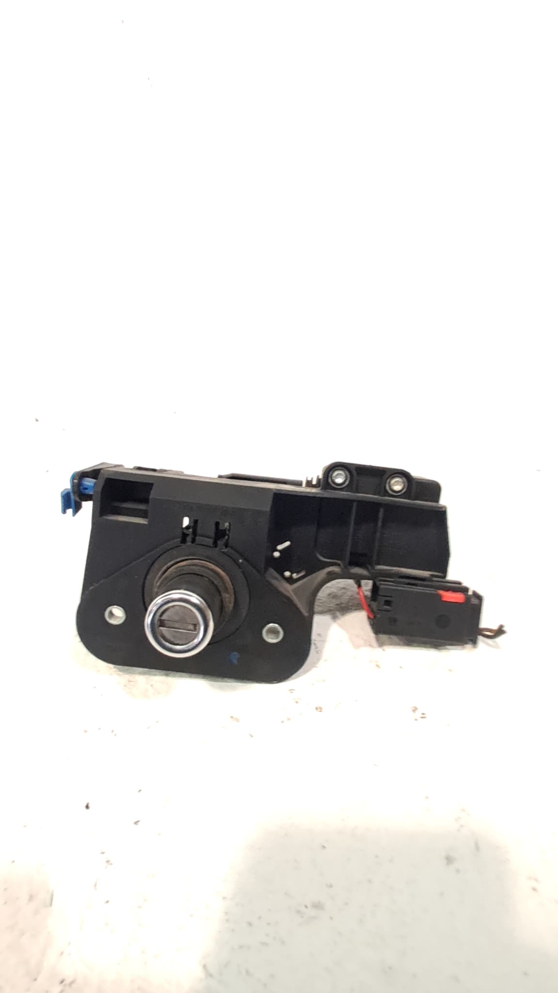 Bombin porton trasero OPEL MERIVA
