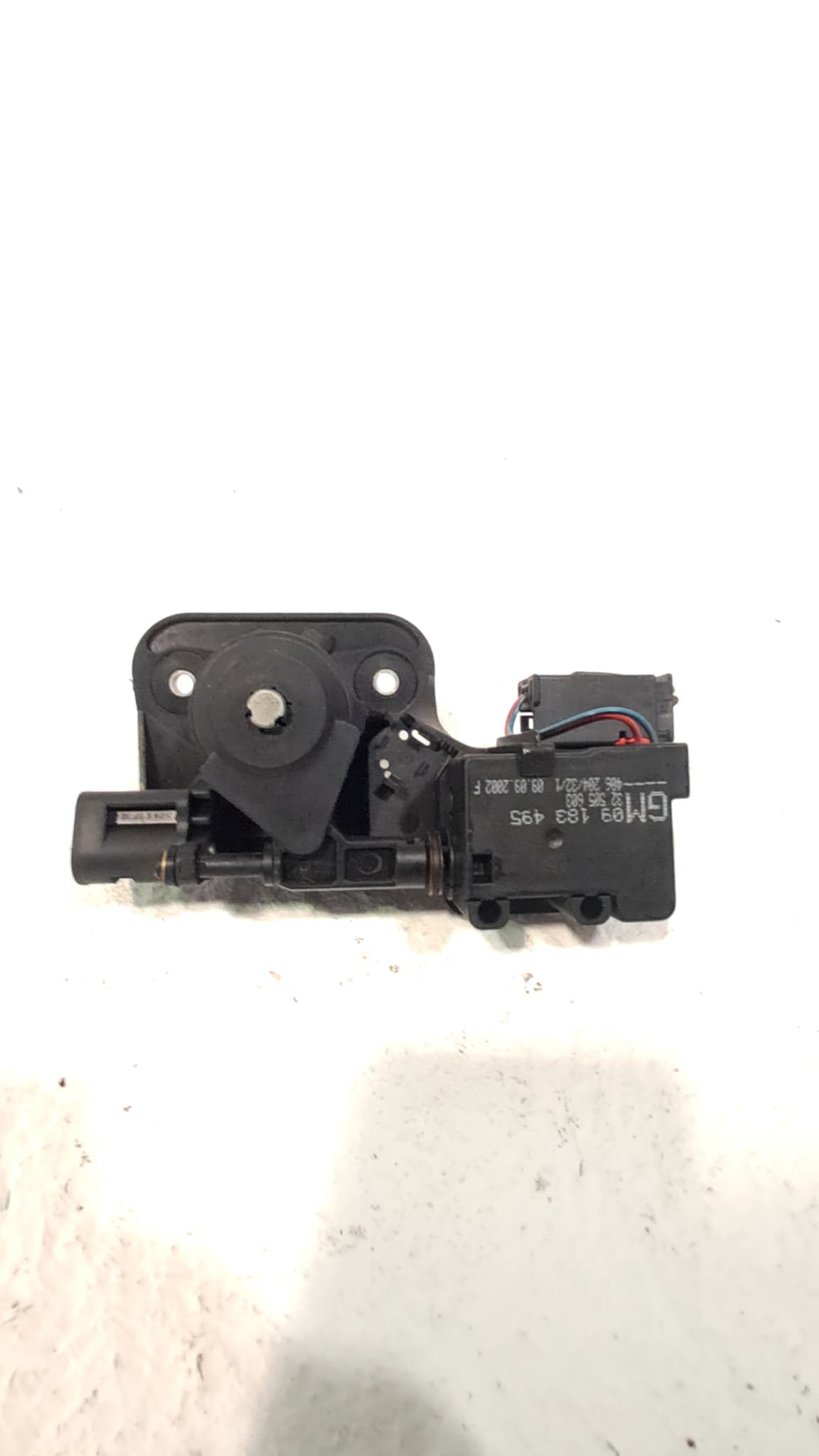 Bombin porton trasero OPEL MERIVA 2