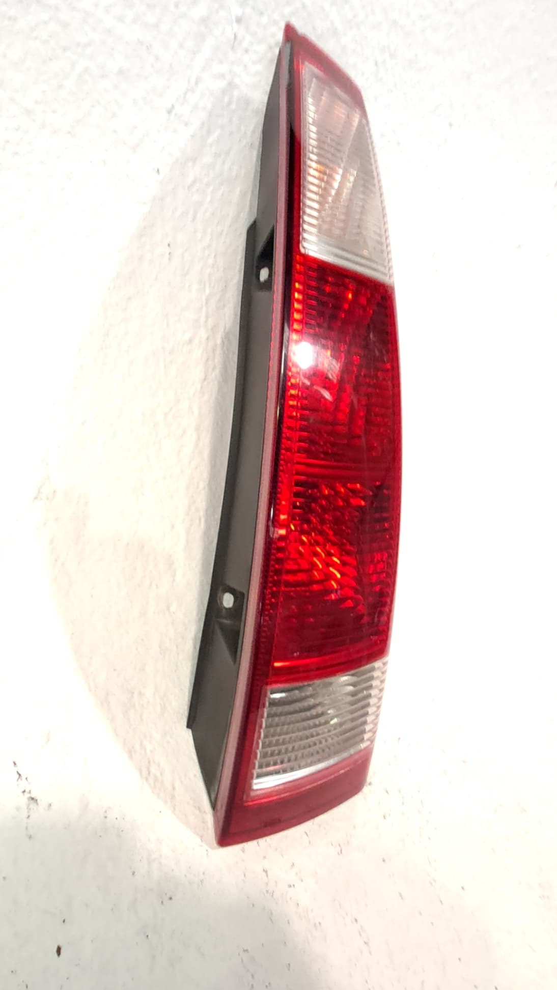 Piloto trasero derecho OPEL MERIVA 4
