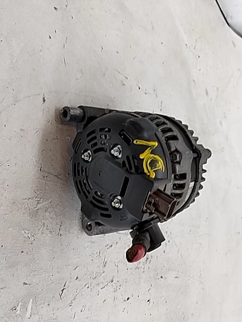 Alternador VOLVO C30 (533) 4