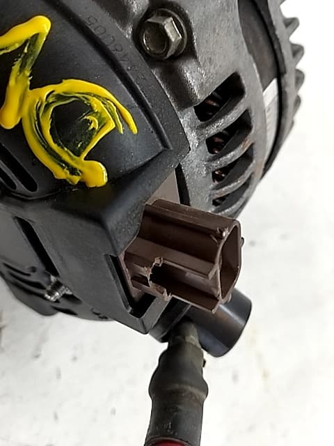 Alternador VOLVO C30 (533) 2