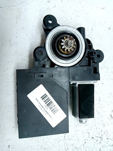 Motor elevalunas delantero derecho VOLVO C30 (533) 2