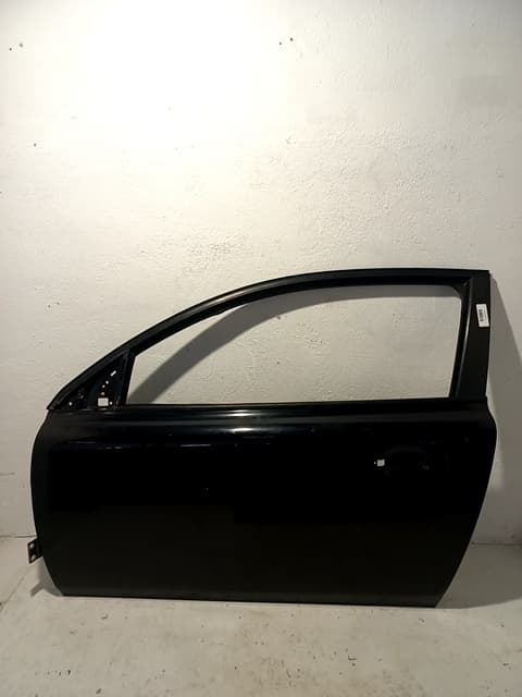 Puerta delantera izquierda VOLVO C30 (533) 4