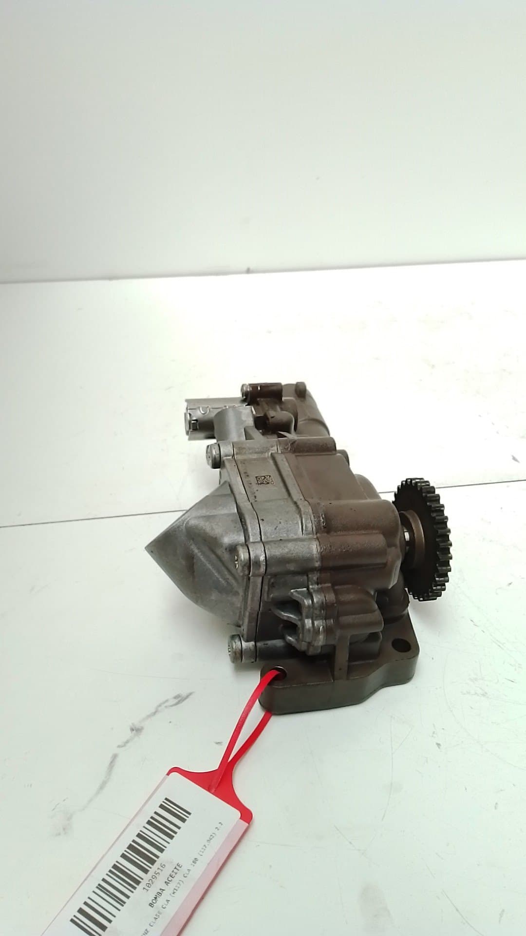 Bomba aceite MERCEDES-BENZ CLASE CLA (W117) 5