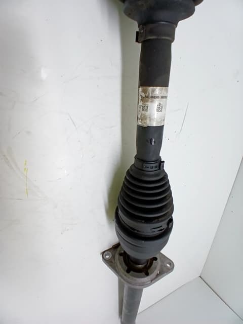Transmision delantera derecha MERCEDES-BENZ CLASE CLA (W117) 4