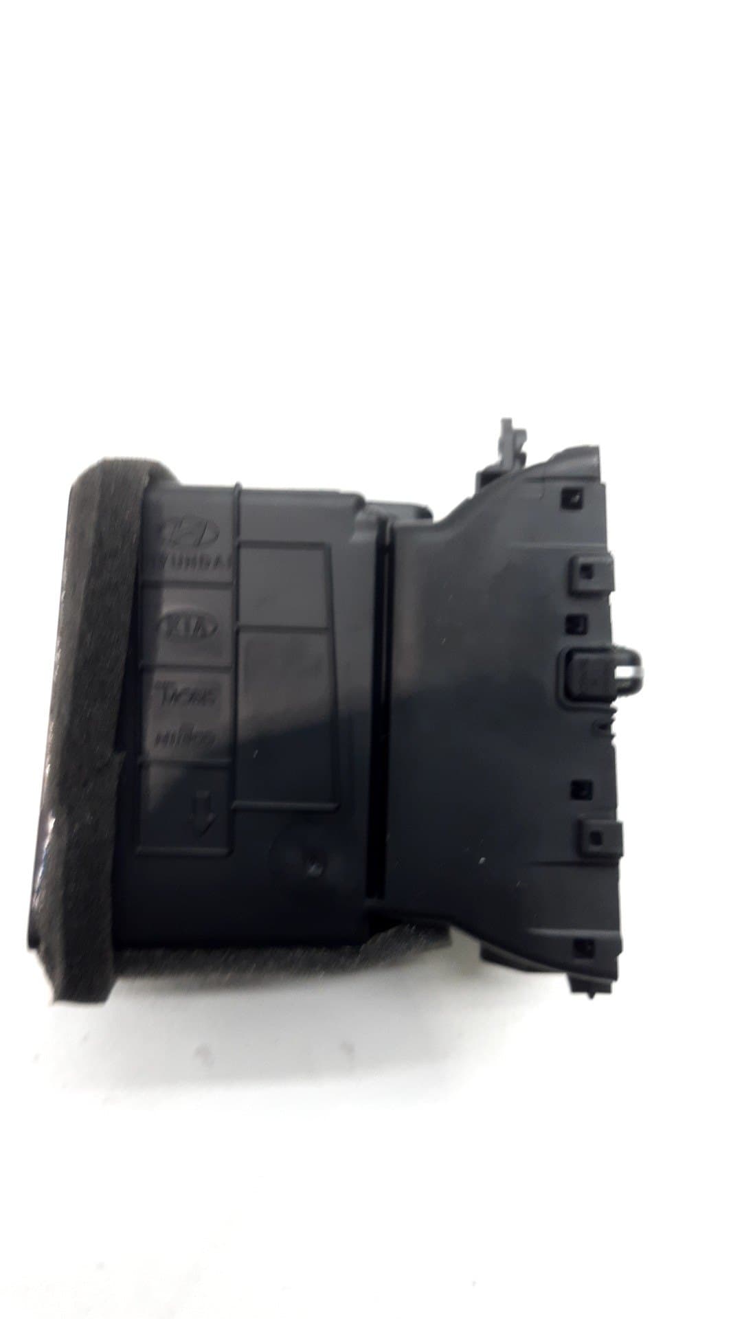 Recambio KIA XCEED ref. 97420J7AA0 4