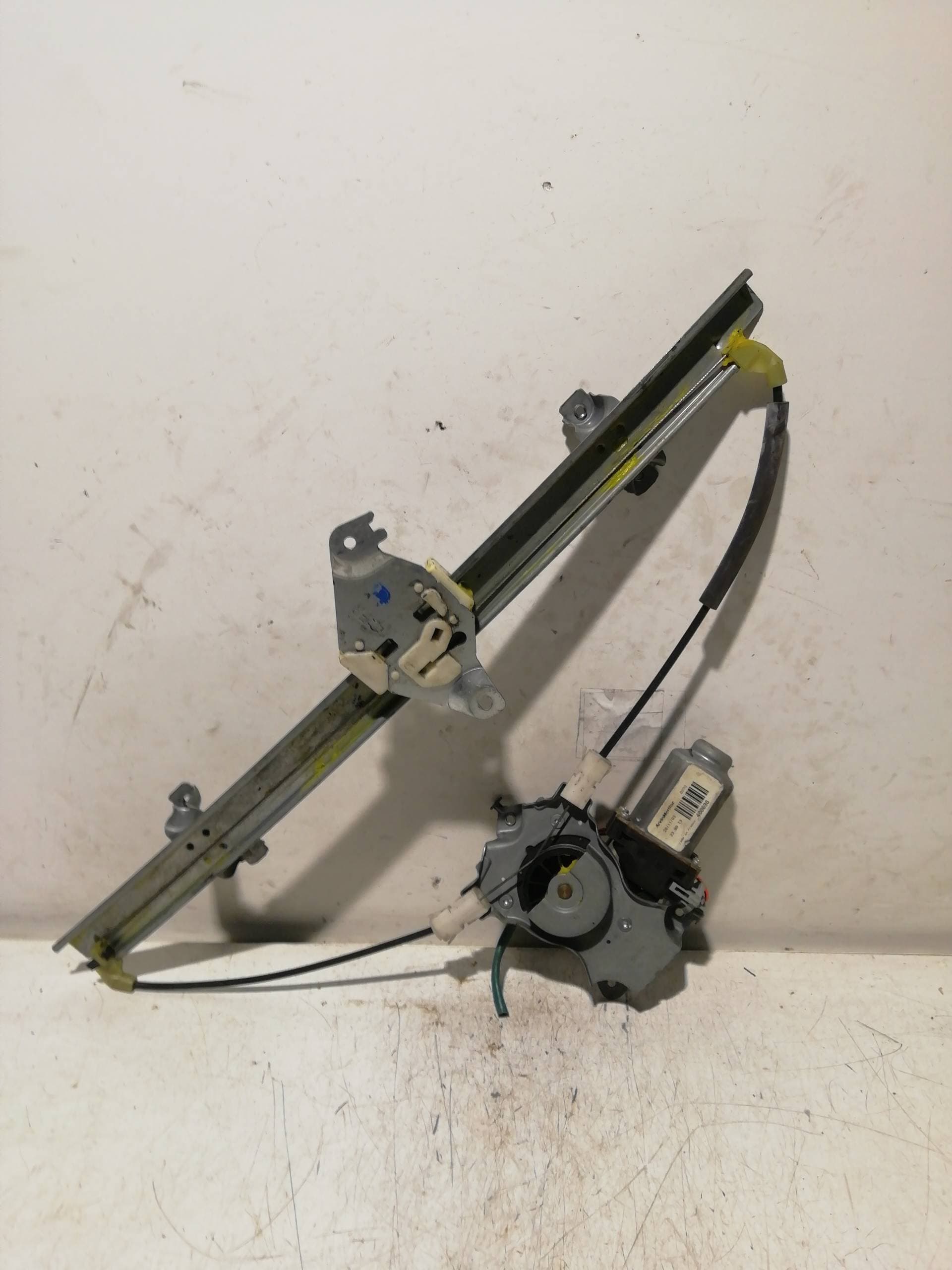 Motor elevalunas delantero derecho NISSAN ALMERA (N16/E) 4