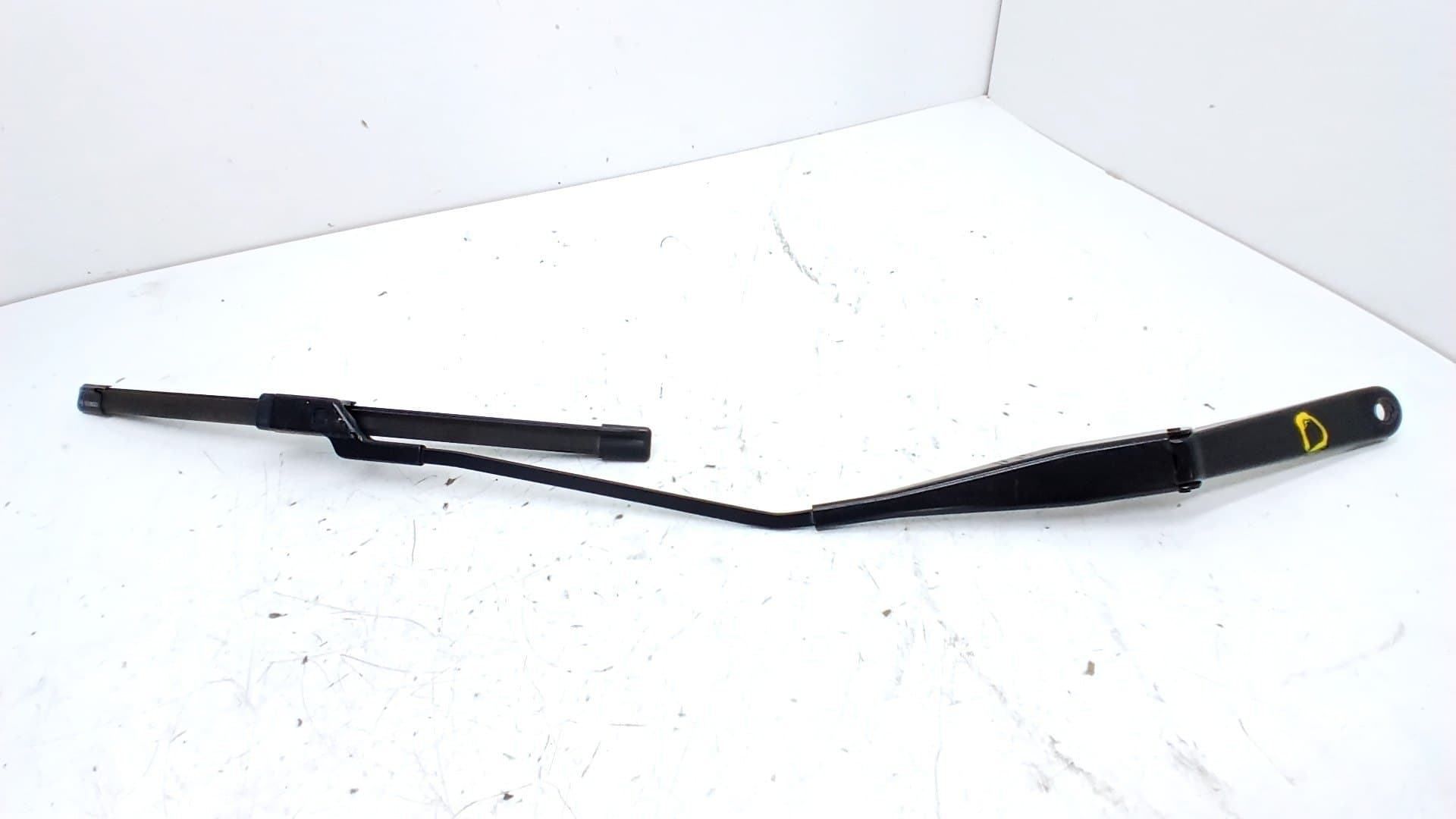 Brazo limpia delantero derecho FORD KUGA (CBV)