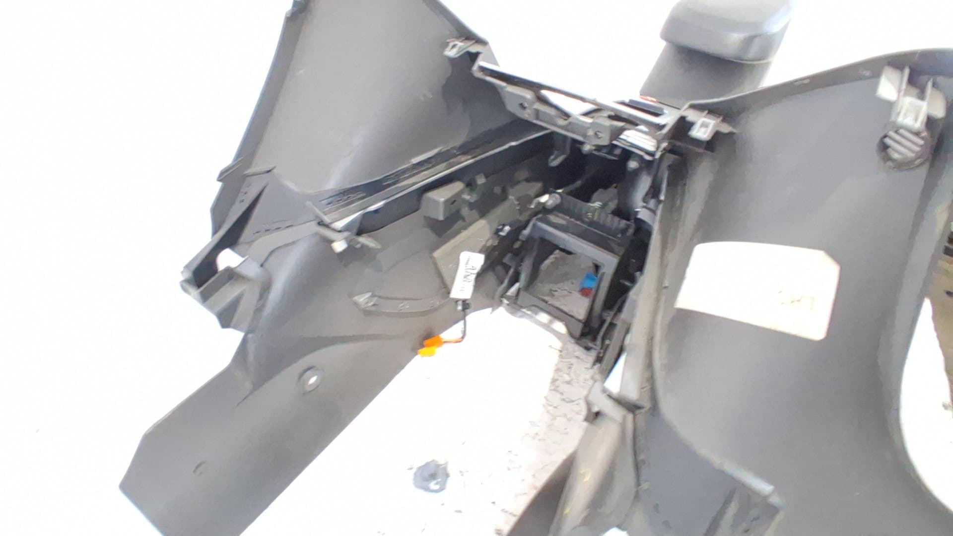 Consola central FORD KUGA (CBV) 3