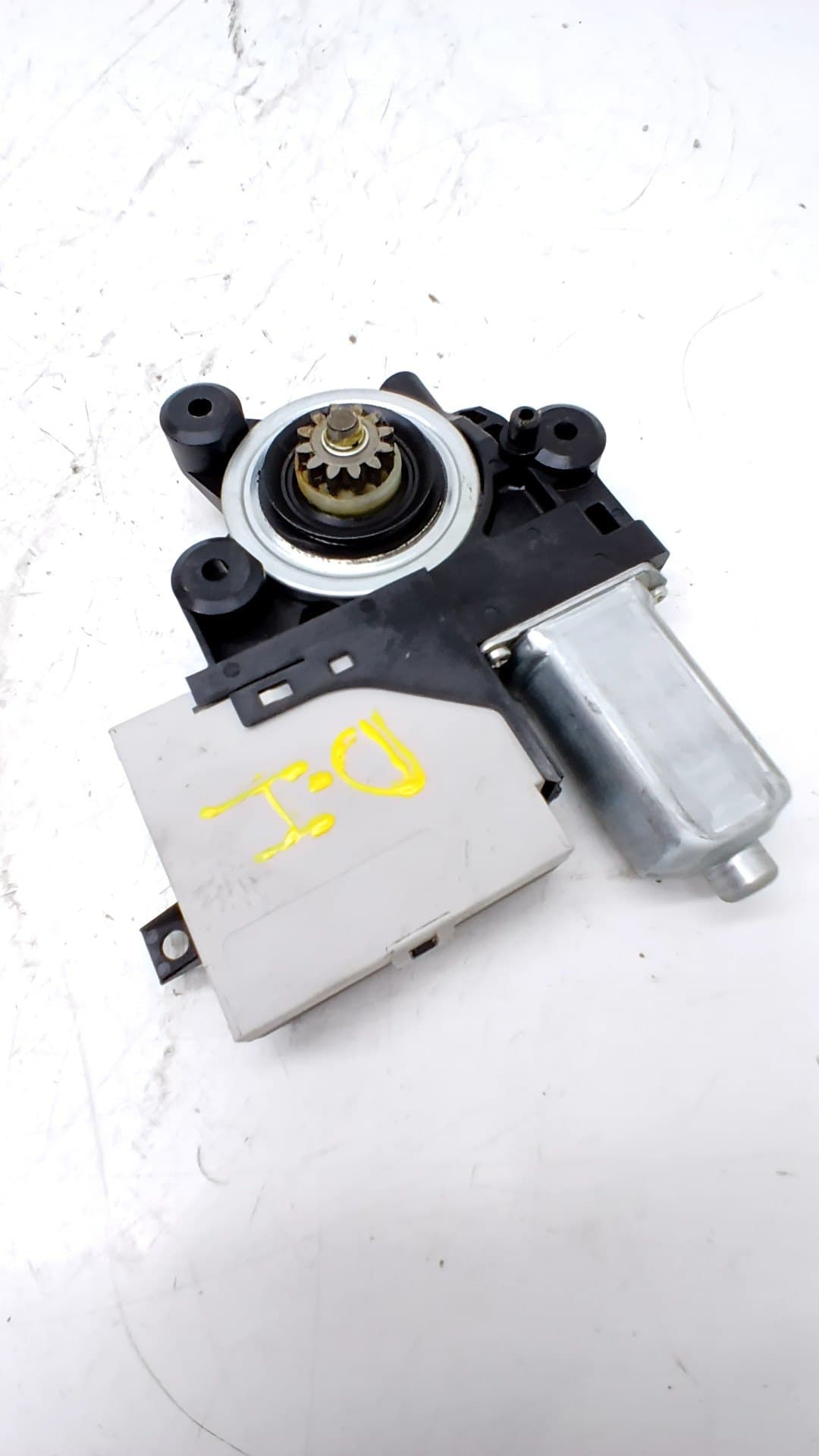 Motor elevalunas delantero izquierdo FORD KUGA (CBV) 4