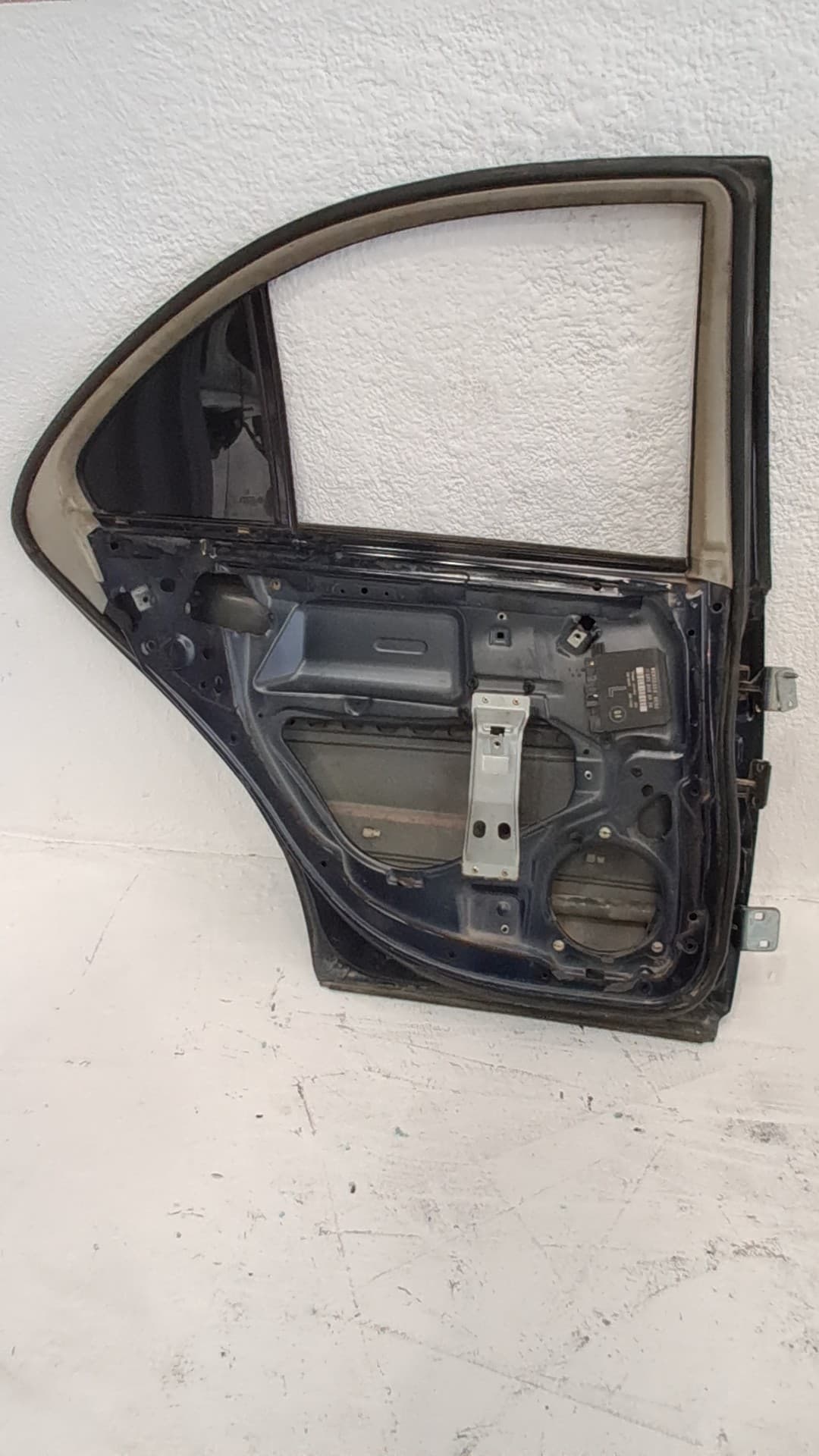 Puerta trasera izquierda MERCEDES-BENZ CLASE C (W203) BERLINA 2