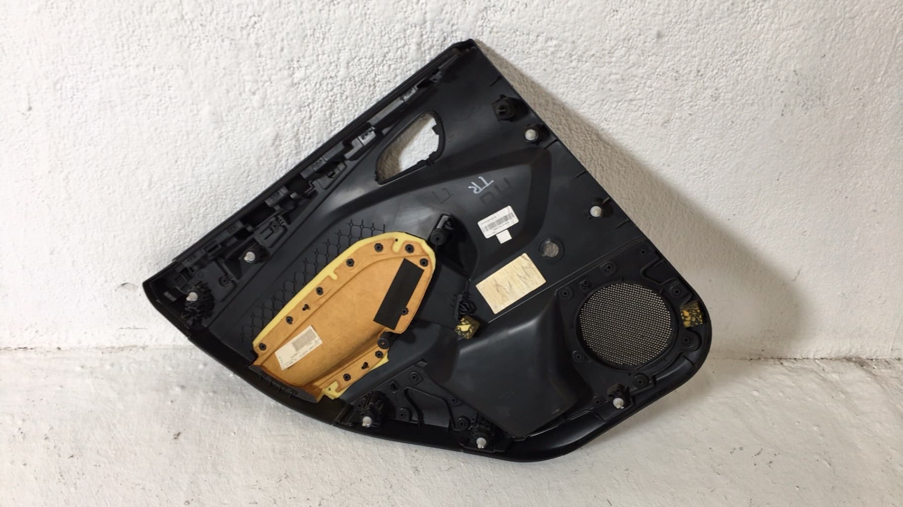 Guarnecido puerta trasera derecha FORD FOCUS 2