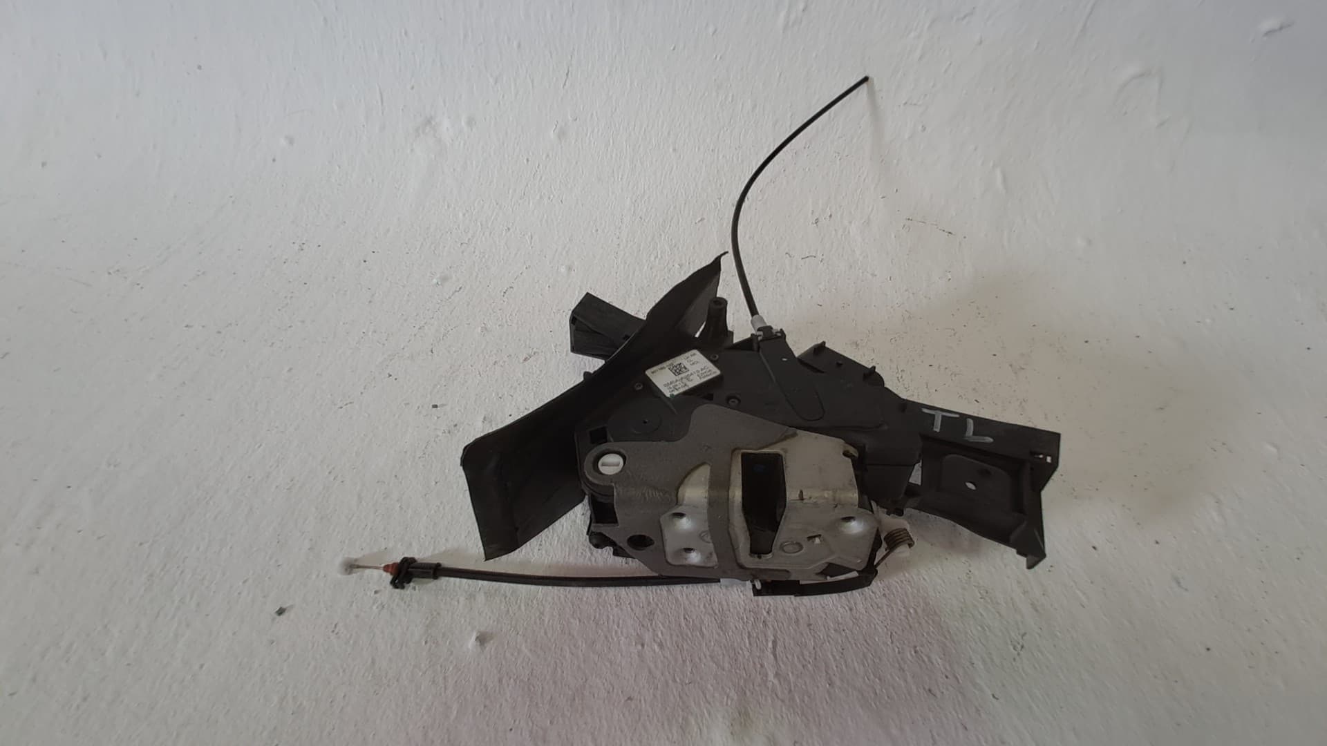 Cerradura puerta trasera izquierda FORD FOCUS 2