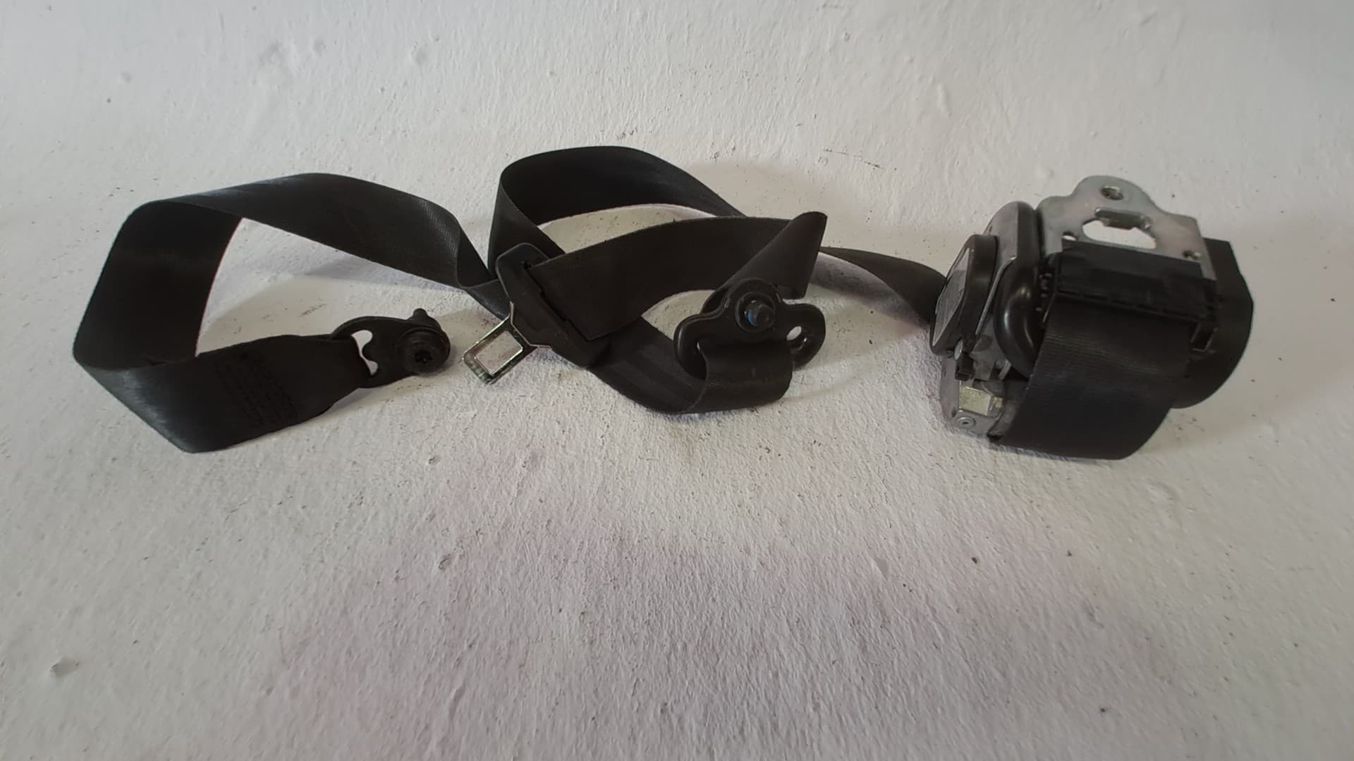 Cinturon seguridad delantero izquierdo FORD FOCUS 2