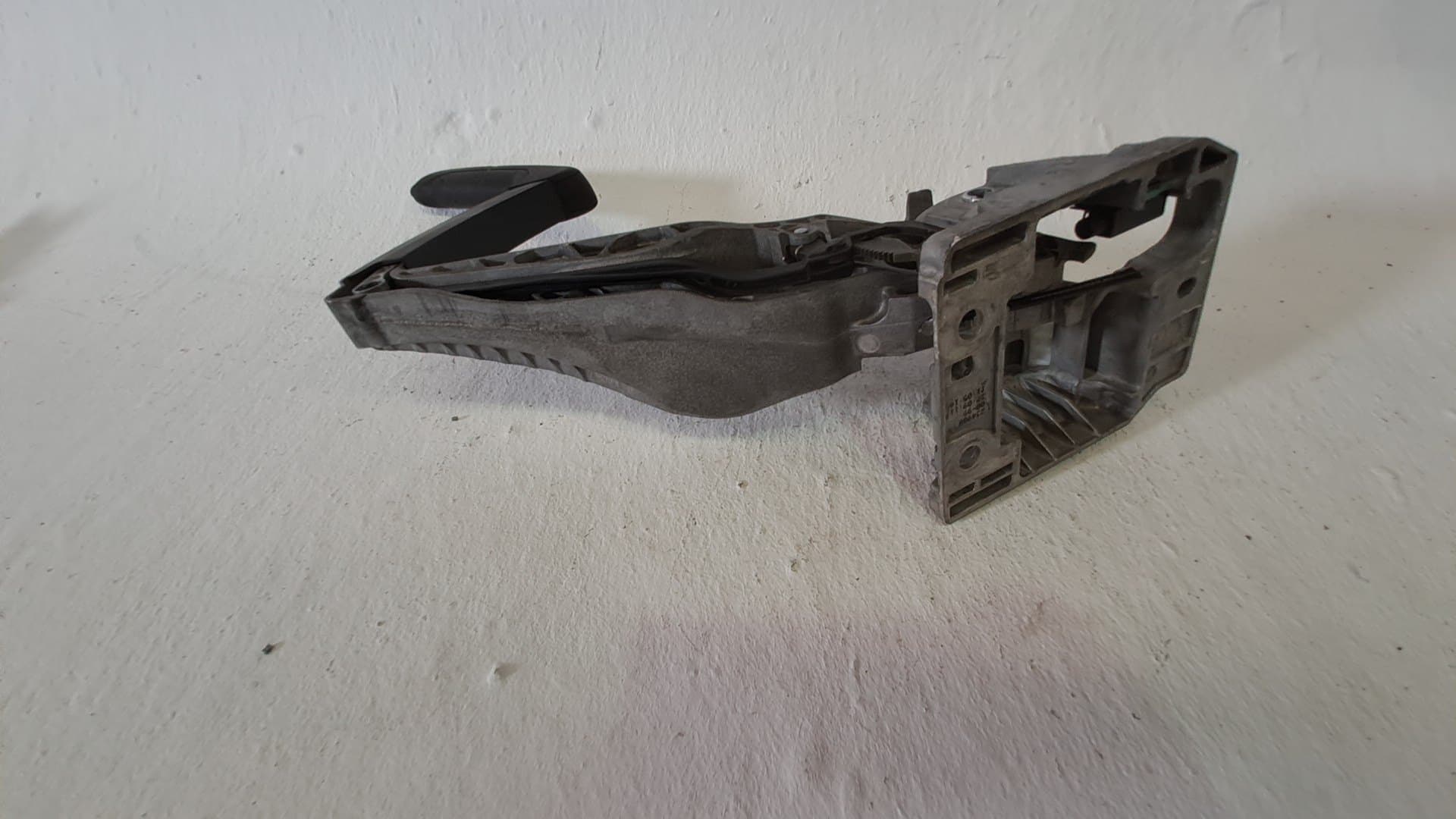 Palanca freno de mano FORD FOCUS 2