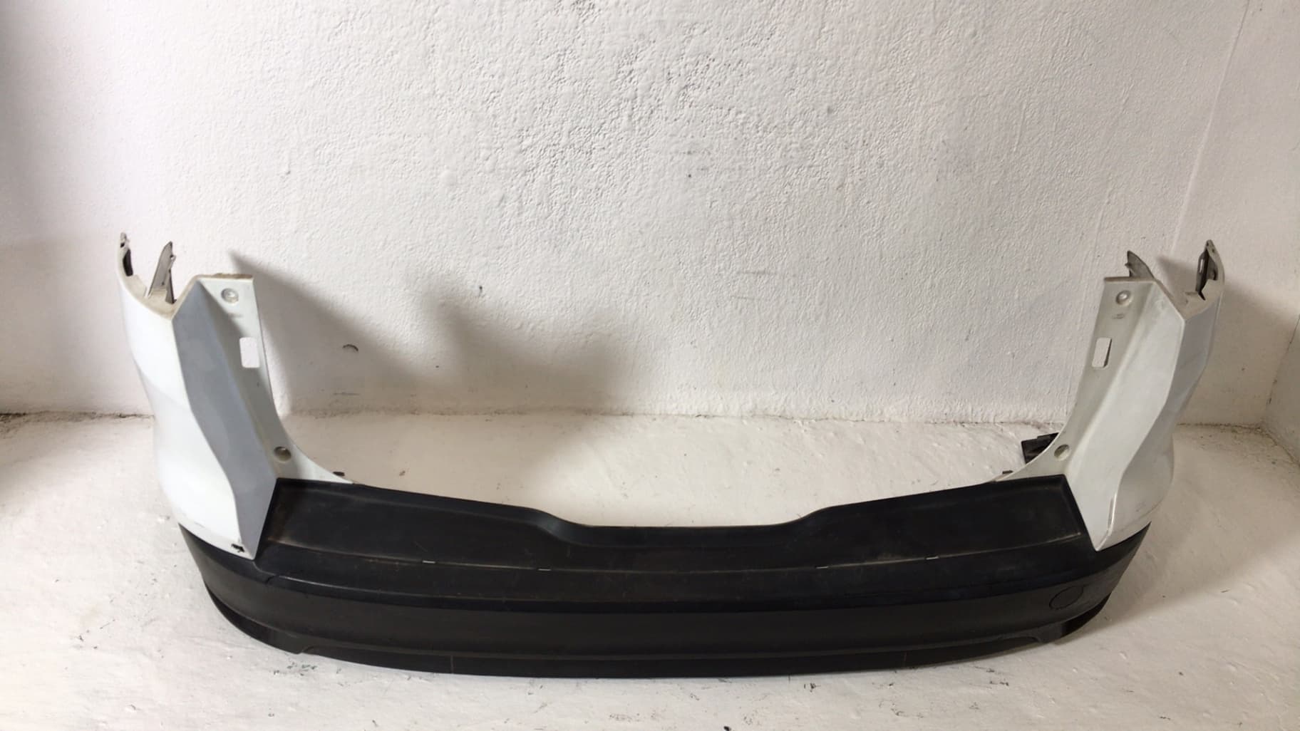 Paragolpes trasero FORD FOCUS