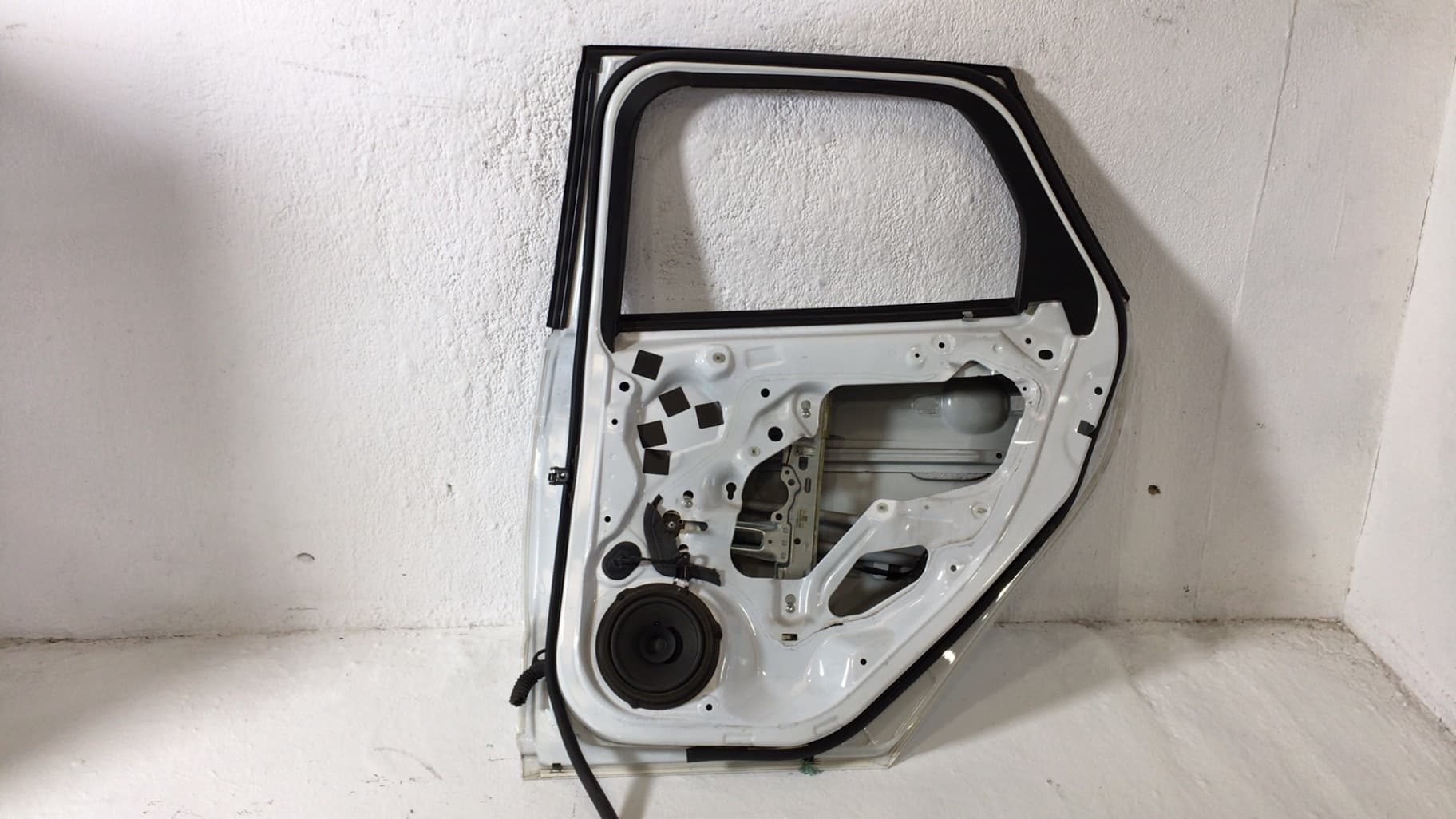Puerta trasera derecha FORD FOCUS 3