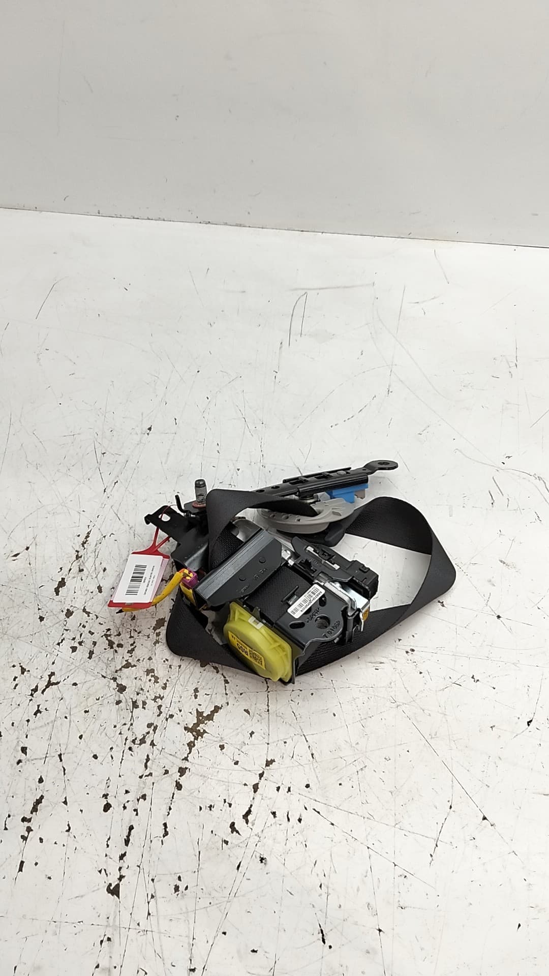 Cinturon seguridad delantero derecho KIA STONIC 5