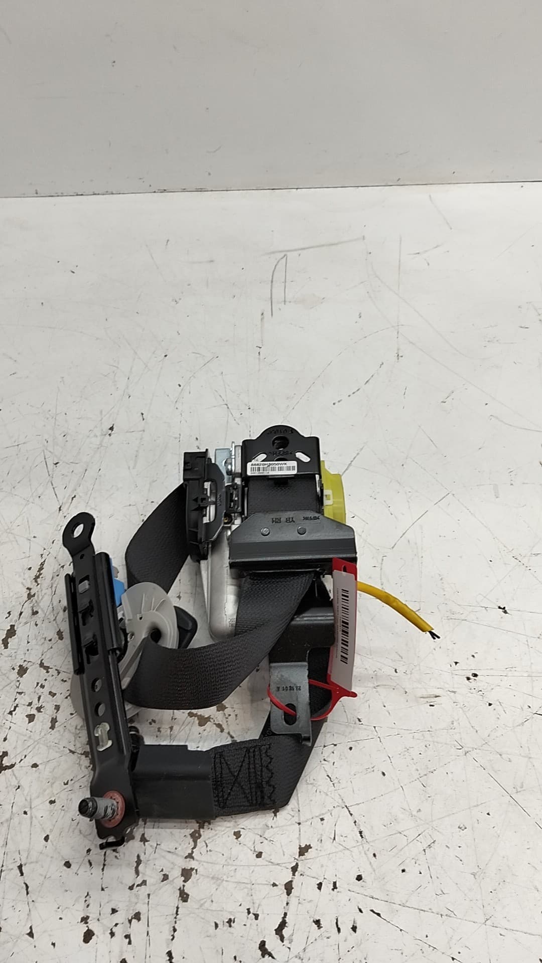 Cinturon seguridad delantero derecho KIA STONIC 2