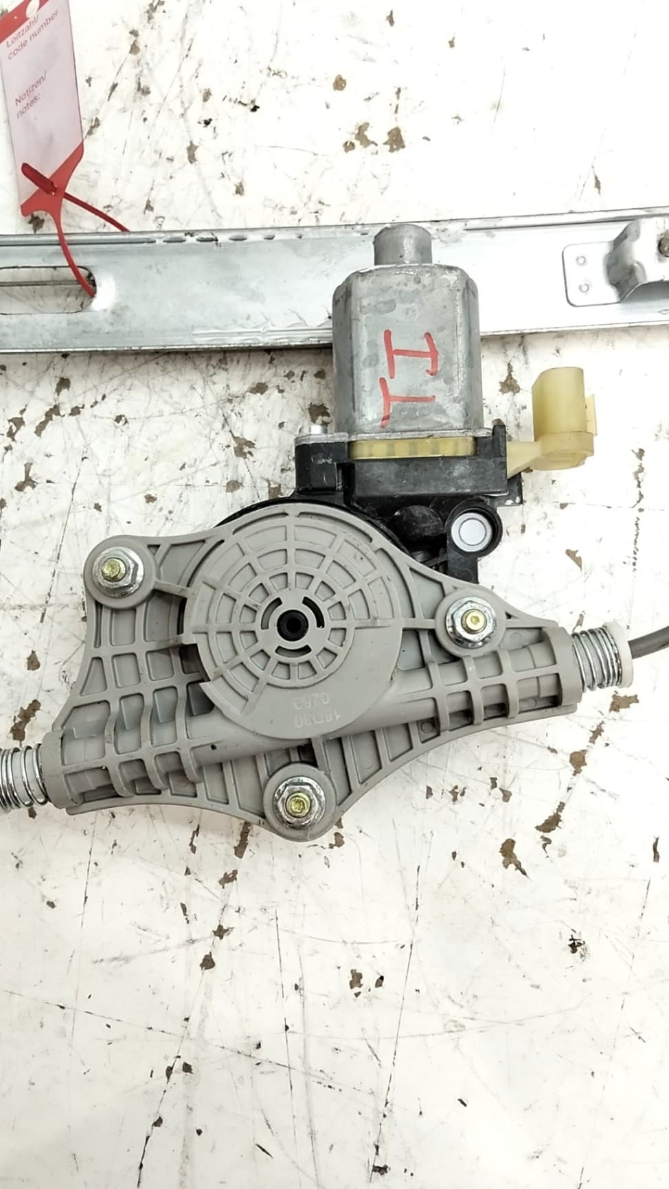 Motor elevalunas trasero izquierdo KIA STONIC 4