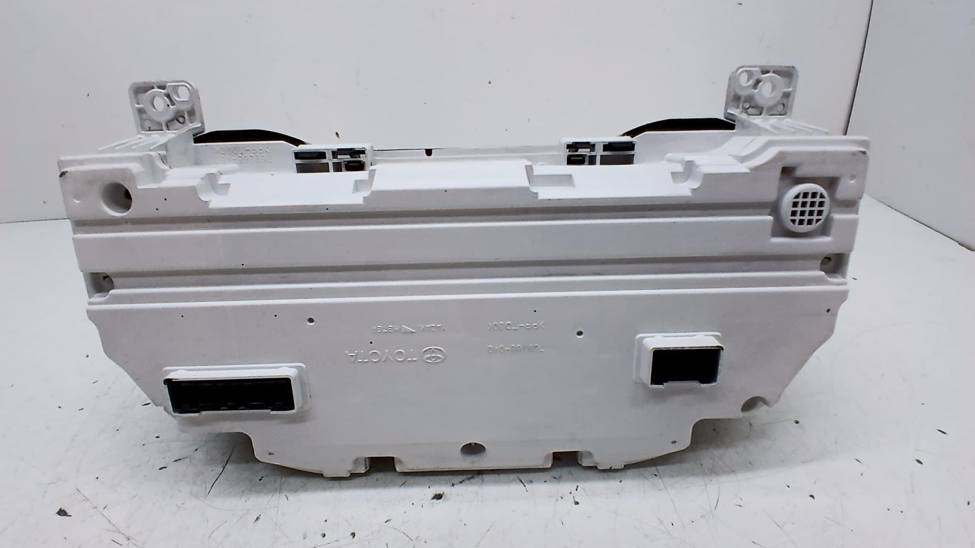 Cuadro instrumentos TOYOTA LAND CRUISER PRADO (_J15_) 3