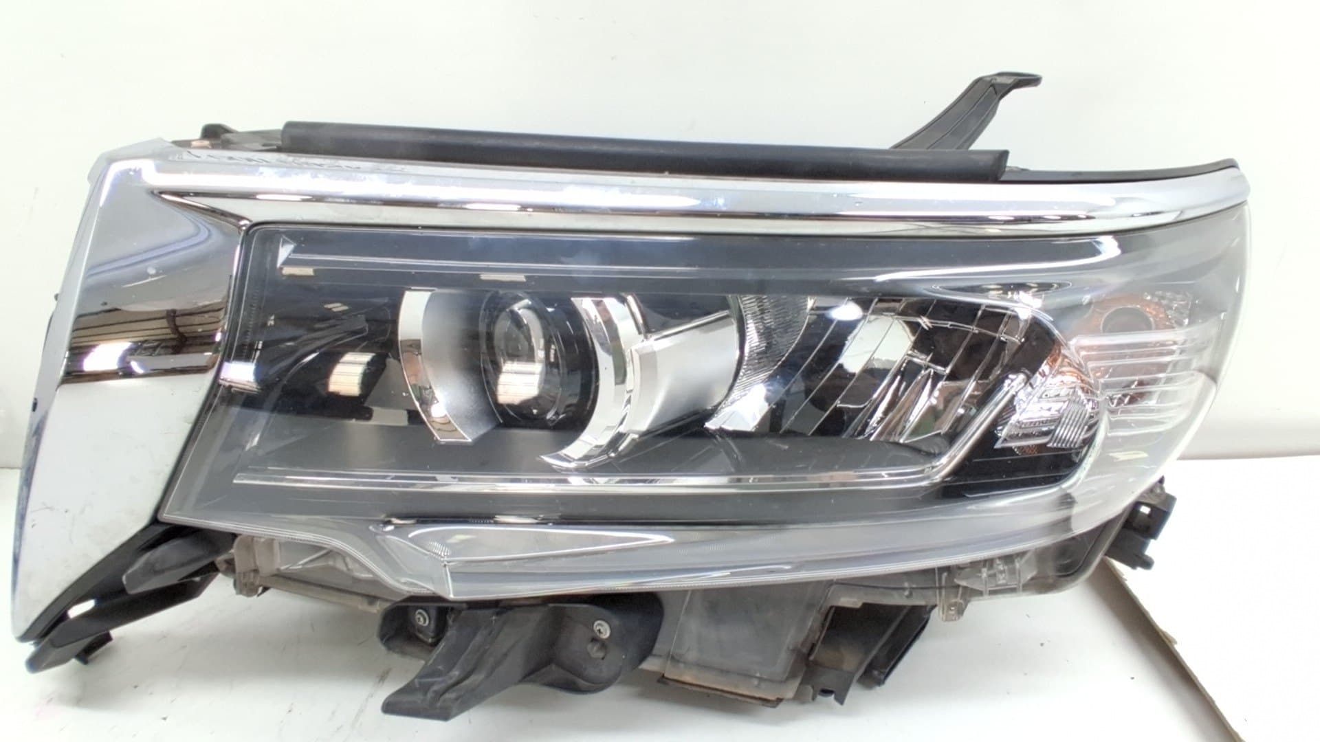 Recambio TOYOTA LAND CRUISER PRADO (_J15_) ref. 8118560N20