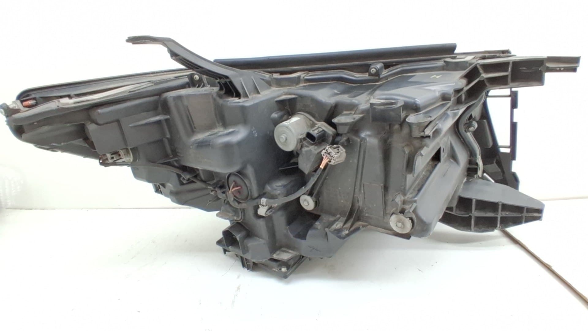 Recambio TOYOTA LAND CRUISER PRADO (_J15_) ref. 8118560N20 3