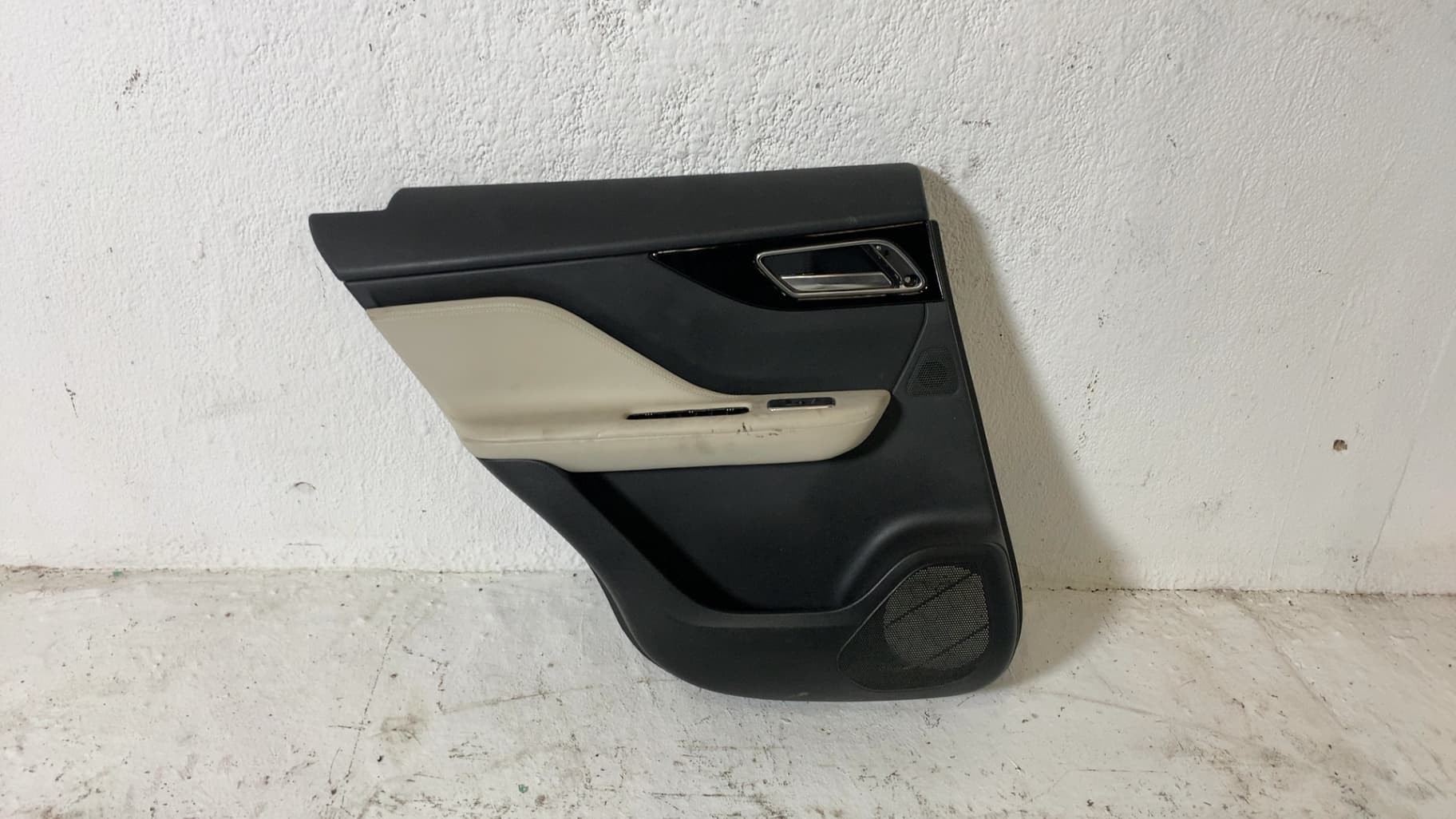 Recambio JAGUAR F-PACE ref. T4A8071