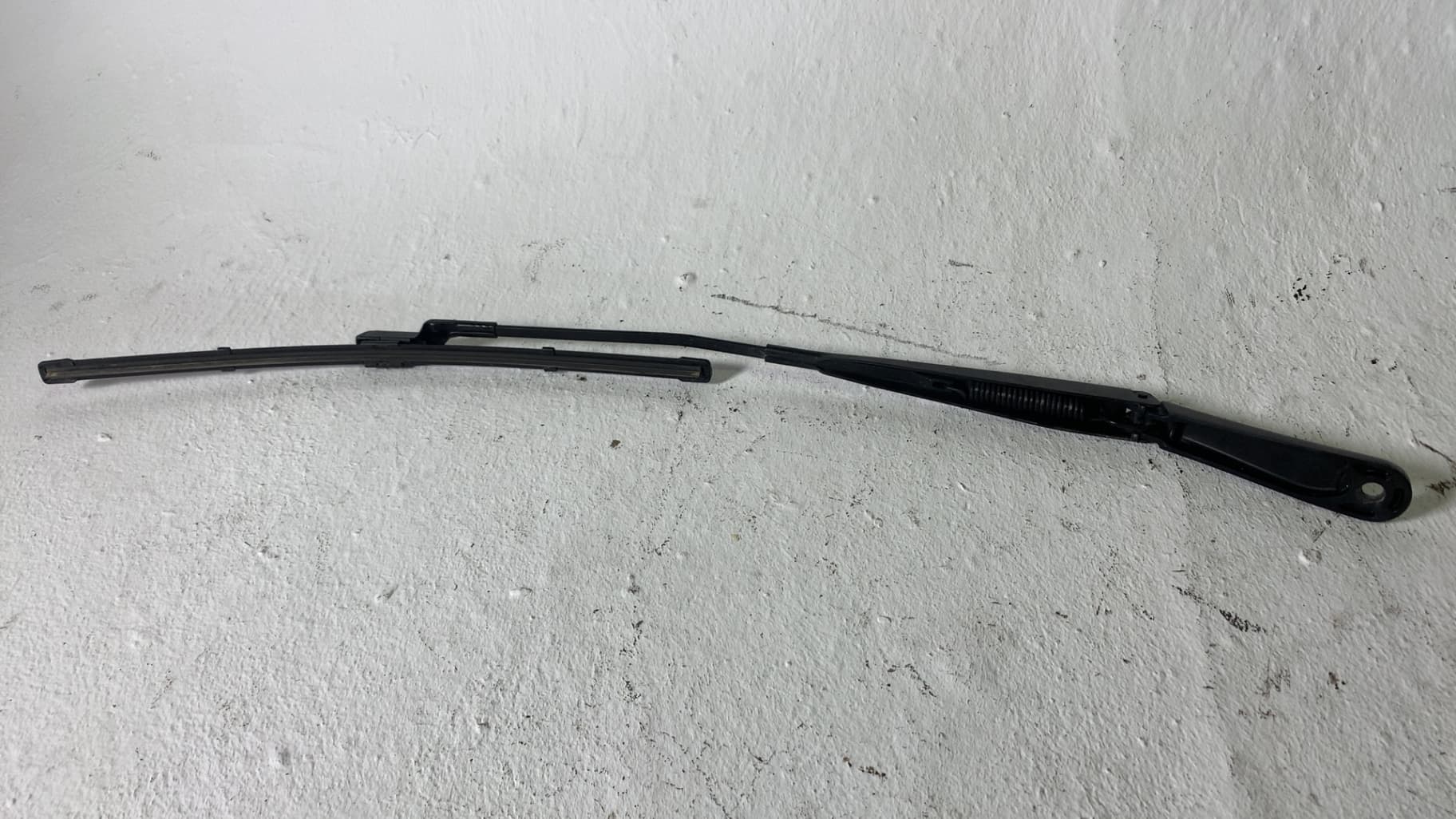 Brazo limpia delantero derecho JAGUAR F-PACE 2