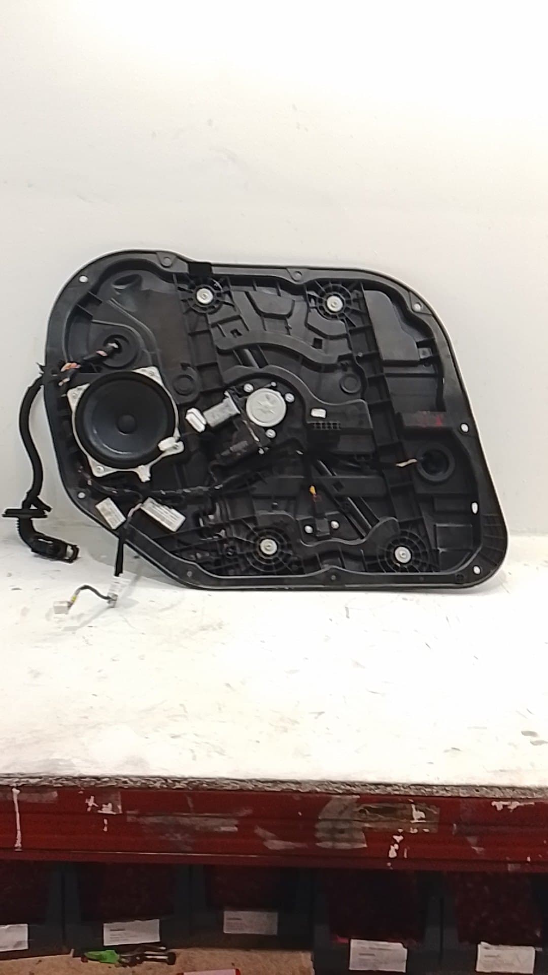 Motor elevalunas delantero izquierdo KIA CARENS