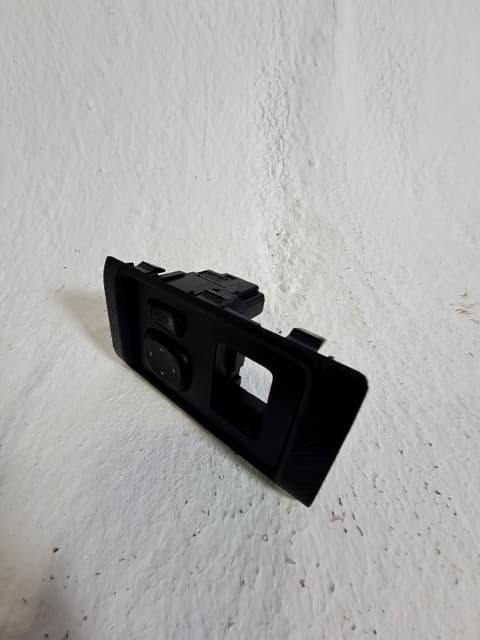 Mando retrovisor LEXUS CT (ZWA10_) 2