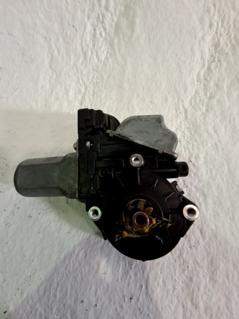 Motor elevalunas delantero derecho LEXUS CT (ZWA10_)