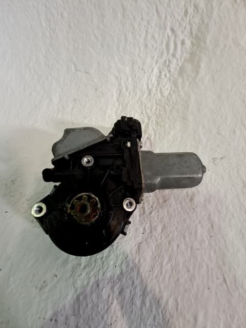 Motor elevalunas delantero izquierdo LEXUS CT (ZWA10_)