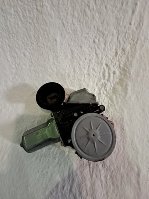 Motor elevalunas trasero izquierdo LEXUS CT (ZWA10_) 3