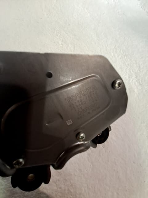 Motor limpia trasero LEXUS CT (ZWA10_)
