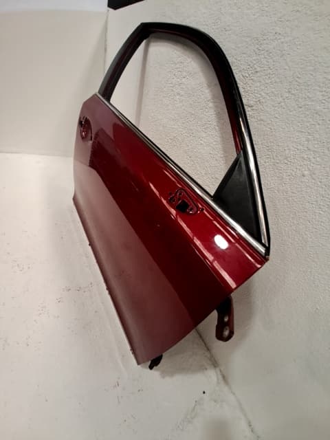 Puerta delantera derecha LEXUS CT (ZWA10_) 2