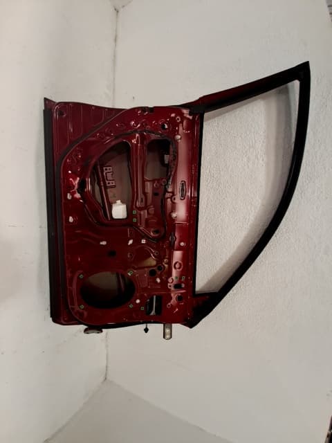 Puerta delantera izquierda LEXUS CT (ZWA10_) 5