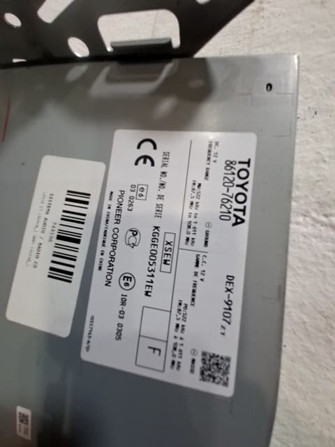 Sistema audio / radio cd LEXUS CT (ZWA10_)