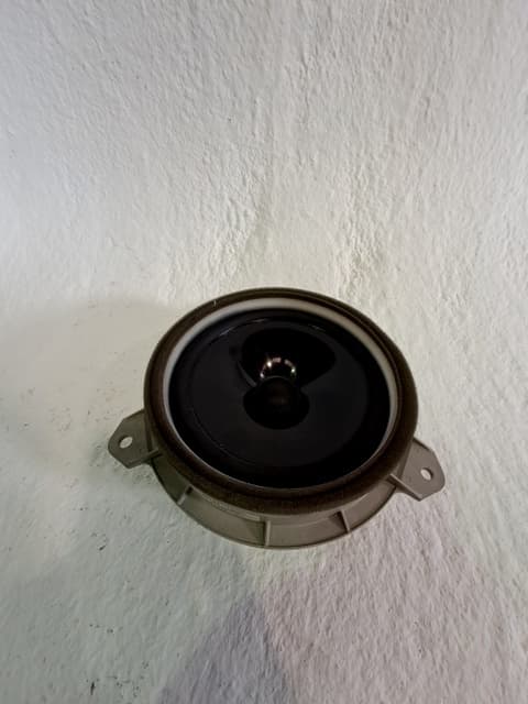 Altavoz LEXUS CT (ZWA10_) 2