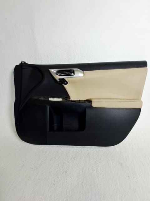 Guarnecido puerta delantera derecha LEXUS CT (ZWA10_)