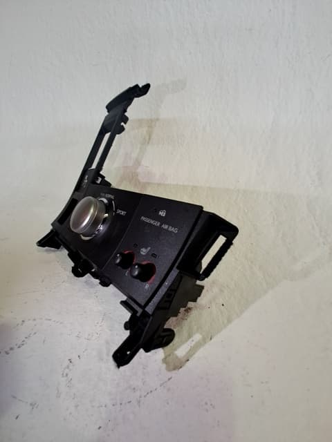 Mando multifuncion LEXUS CT (ZWA10_) 3