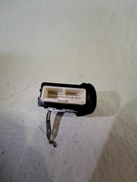 Modulo electronico LEXUS CT (ZWA10_)