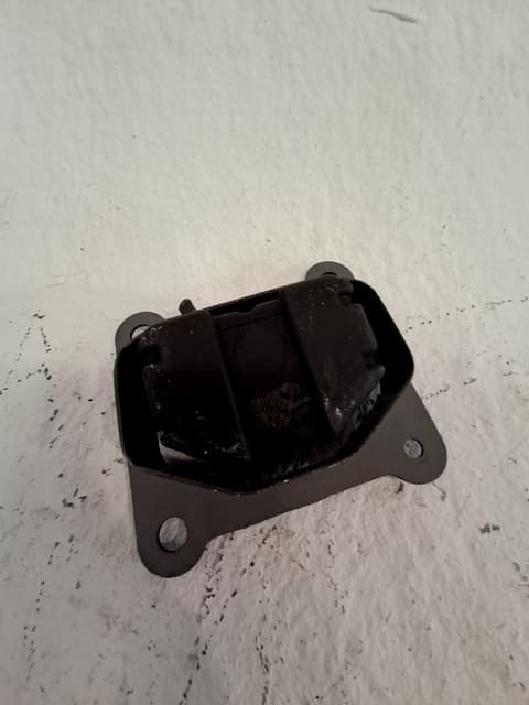 Soporte motor LEXUS CT (ZWA10_)