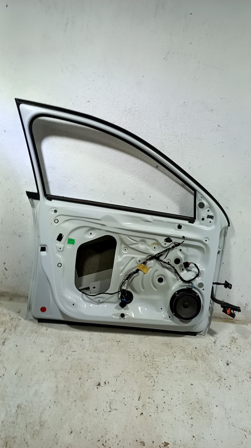 Puerta delantera izquierda SKODA RAPID 2