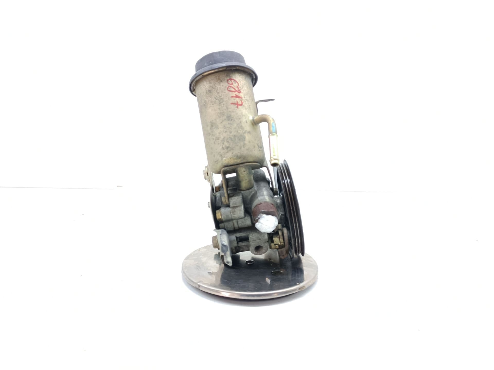 Bomba direccion TOYOTA YARIS (NCP1/NLP1/SCP1) 2