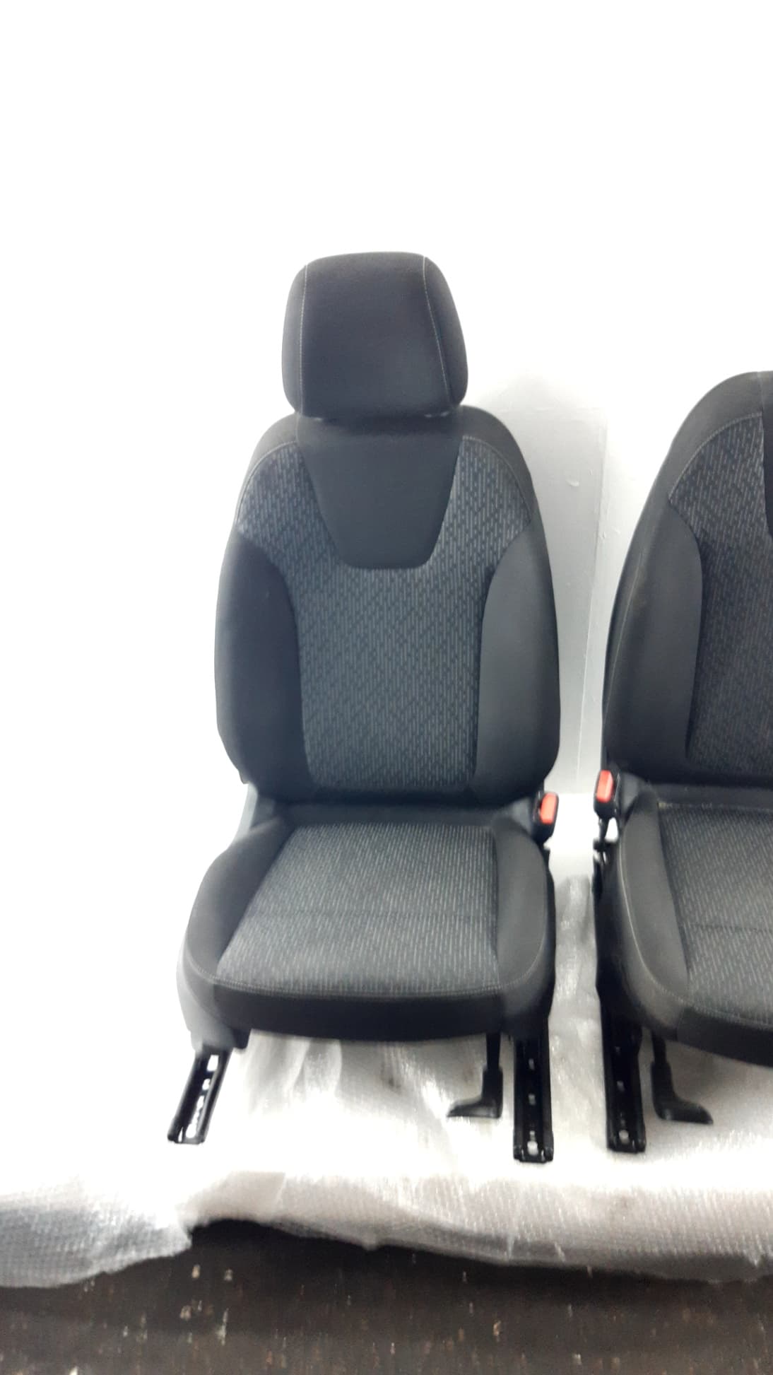 Juego asientos completo OPEL CROSSLAND X 2