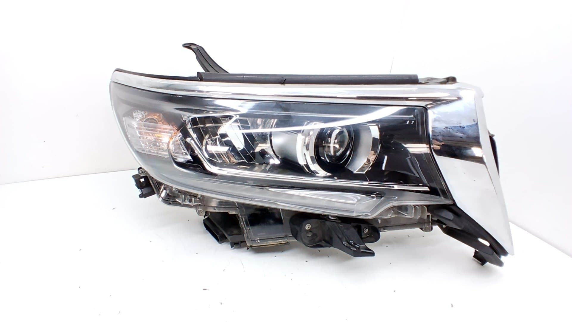 Faro derecho TOYOTA LAND CRUISER PRADO (_J15_)