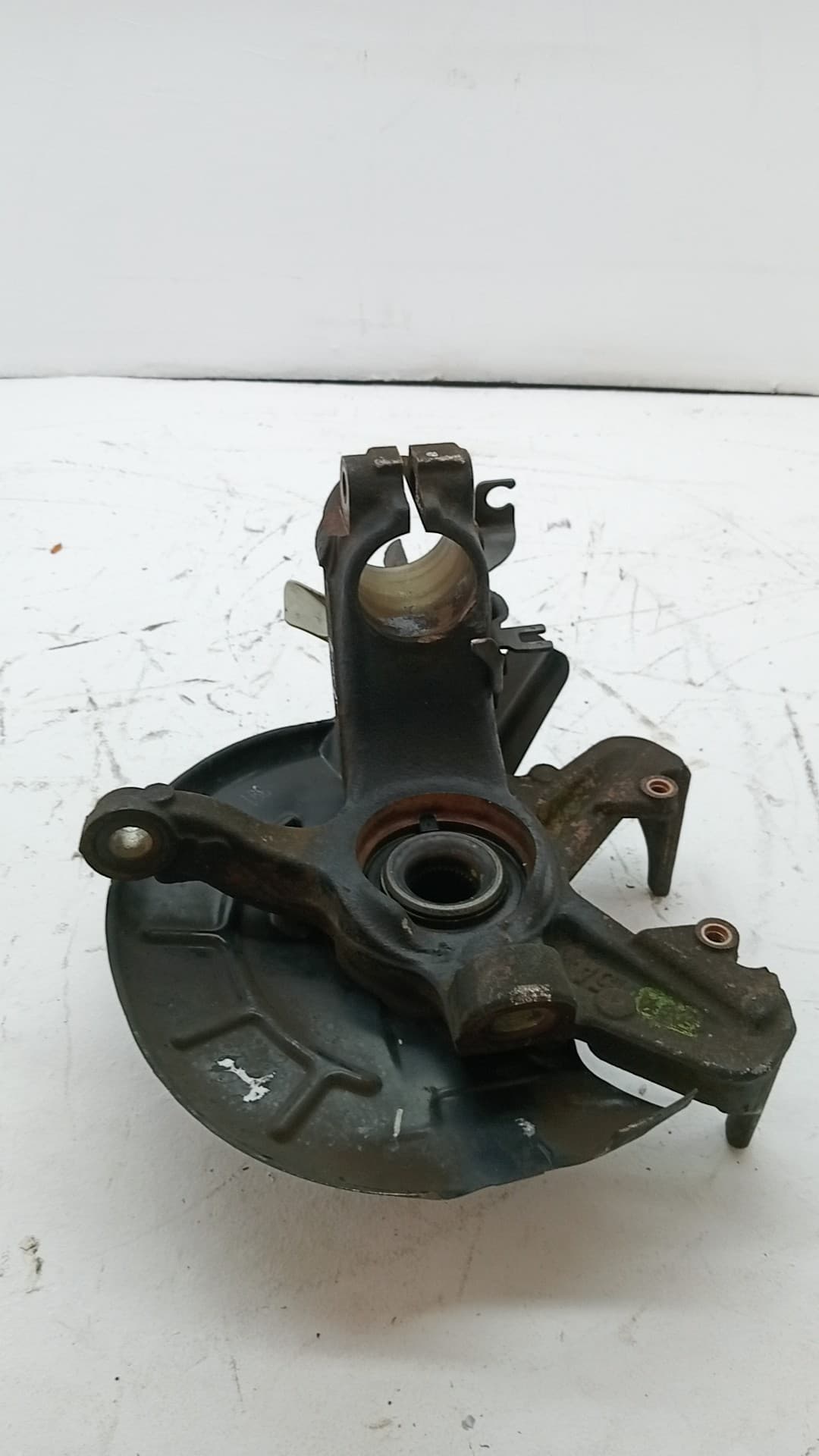 Mangueta delantera izquierda VOLKSWAGEN POLO (9N1) 2