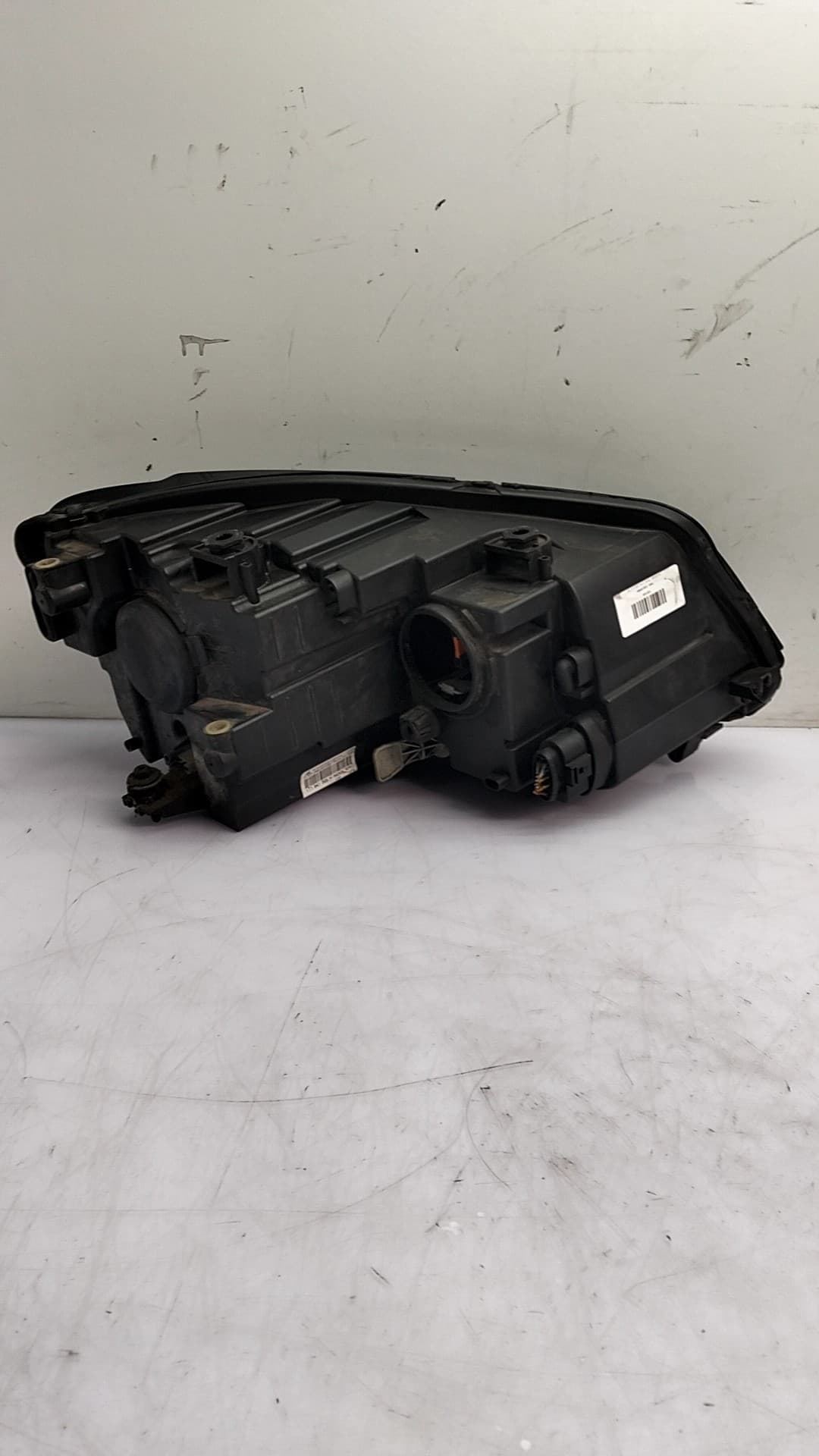 Faro izquierdo VOLKSWAGEN TOURAN (1T1, 1T2) 3