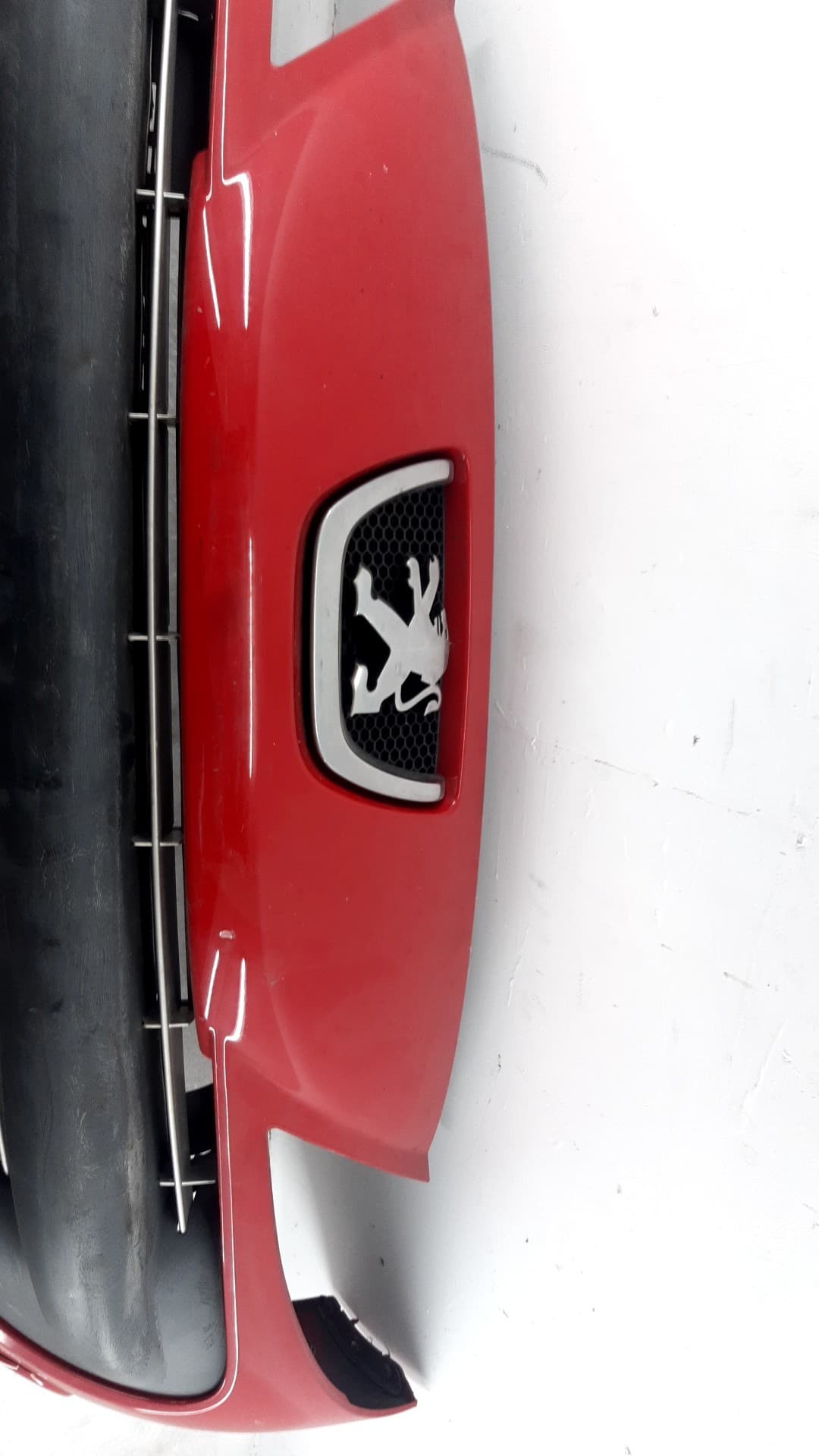 Paragolpes delantero PEUGEOT 206+ 4